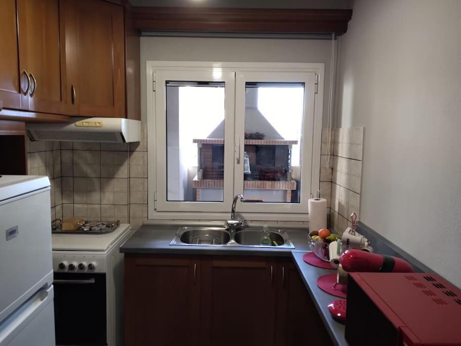 Apartament Χαίρε, Ξεΐνε, Παρ' Αμμι Φιλησεαι Tríkala Zewnętrze zdjęcie